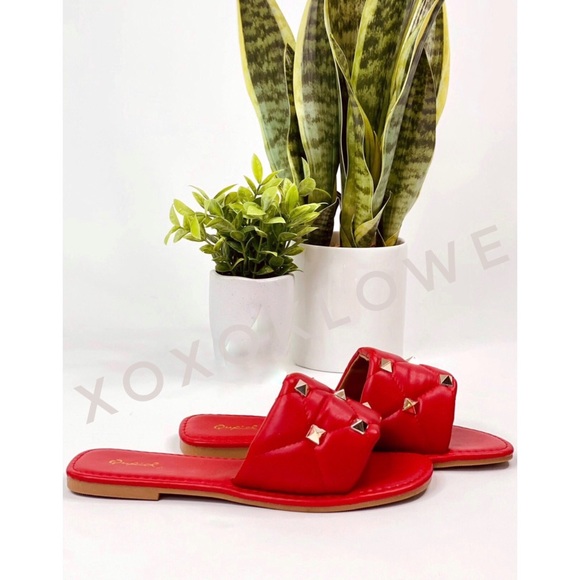 Gold Studded Quilted Wide Band Sandal Slide - Picture 4 of 13